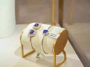 manyara-kibaoni-tanzanite-experience-min
