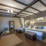 Interconnected room showing twin room part